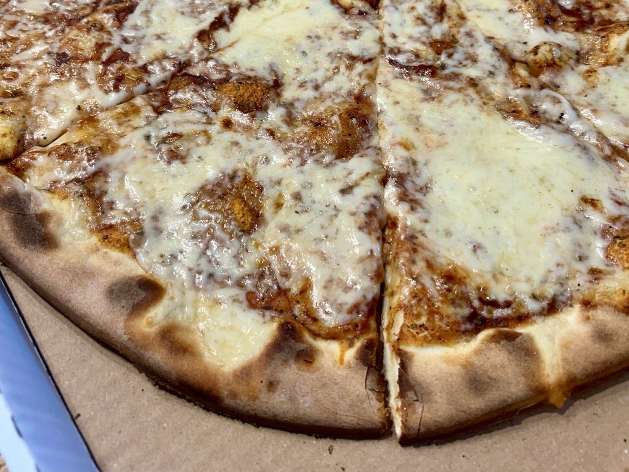 Pizza May pizza in Old Katamon, Jerusalem